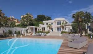 Arrendamento de curta duraçāo Villa Antibes