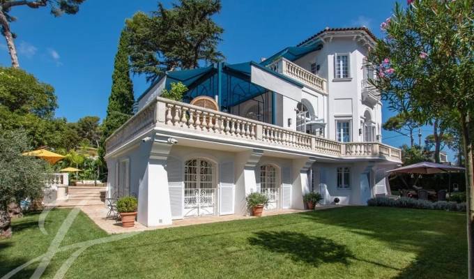 Arrendamento de curta duraçāo Villa Antibes